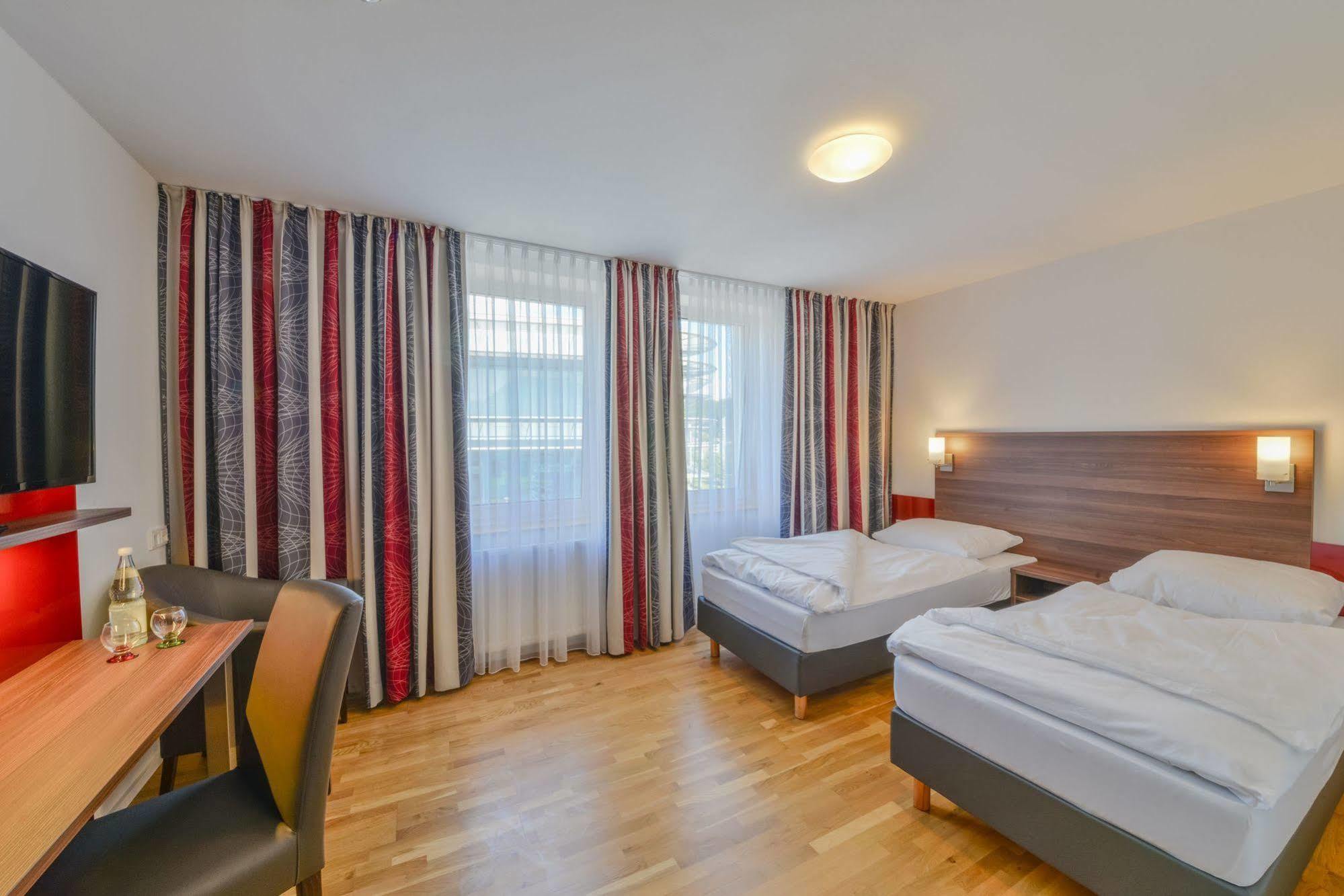 City Hotel Wetzlar Exterior photo